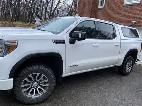 2019 Camper Shell Cap Pictures Page 5 2019 2021 Silverado And Sierra