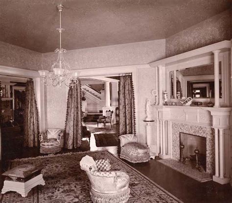 1890 Victorian Home Interior