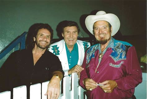 Pin by Raymond Peplow on country &western | Country music stars, Country music, Country stars