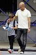 Photo : Pep Guardiola avec son fils Marius à New York, le 4 octobre ...