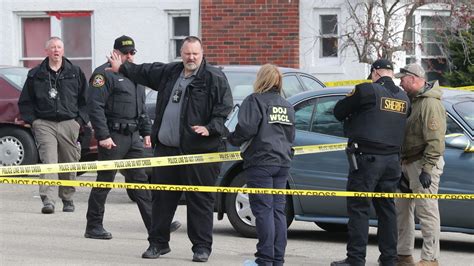 Kenosha County shooting: 3 dead, 3 wounded at Somers House tavern