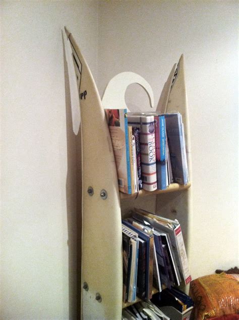 You'll find our top picks for single surfboard wall mounts, surfboard wall racks for multiple boards, freestanding surfboard racks, and diy surfboard racks. 1000 Surfboard Graveyard: DIY Surfboard Shelf