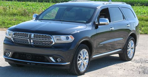 2016 Dodge Durango SUV doesn't compromise