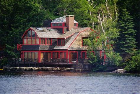 Aerosmith Singer Stephen Tylers Summer Home On Lake Sunapee By