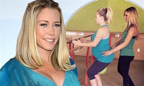Kendra Wilkinson Shares Workout Helping Her Get Through Pregnancy Daily Mail Online