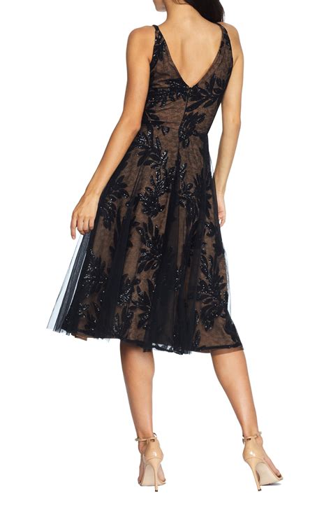 Dress The Population Courtney Sequin Lace Cocktail Dress In Black Nude