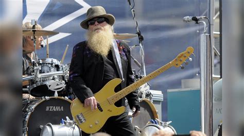 Zz Top Bearded Bassist Dusty Hill Dies In His Sleep At 72 Boston