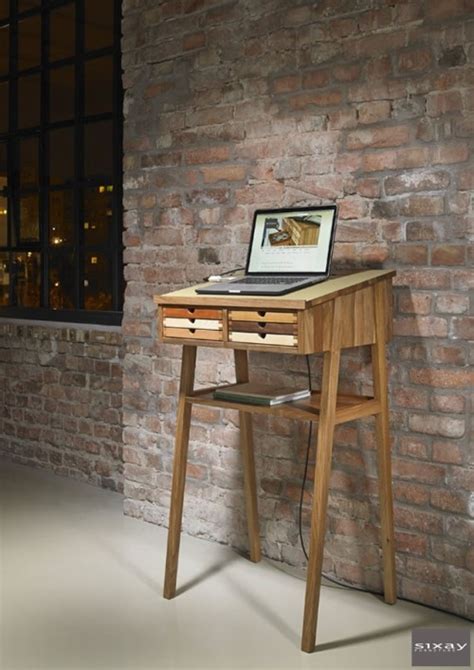 This is a question you might have when it comes to finding the right model for you. SIXtematic Standing Desk — Shoebox Dwelling | Finding ...