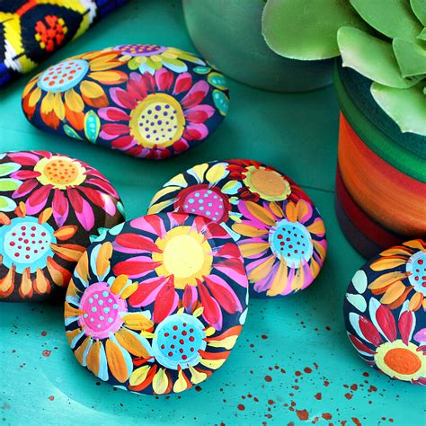 20 Best Painted Rock Ideas And Designs For 2021