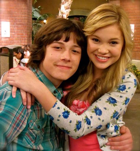 Pin By Olivia Holt💖 On Olivia Holt Kickin It Cast Famous Couples