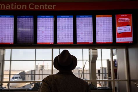 Faa Adds Safeguards To Us Flight System To Prevent New Outages Bloomberg