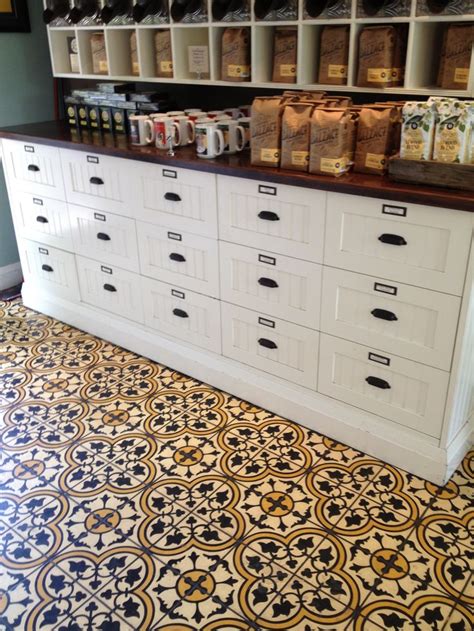 Victorian Encaustic Tile At Balzacs In Notl Best Flooring Kitchen
