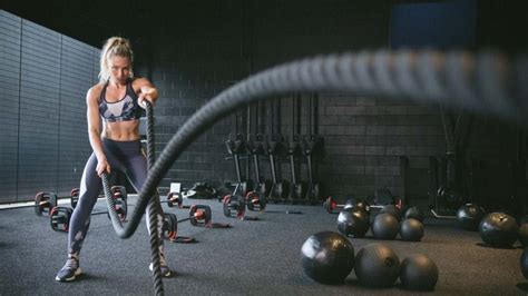 Entrenamiento De Fuerza Para Principiantes En El Gym