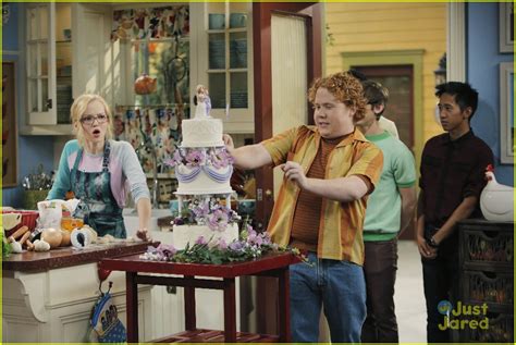 Full Sized Photo Of Liv Maddie Cook A Rooney Stills 07 Kevin James