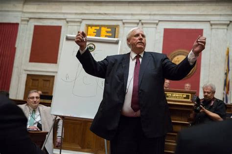 West Virginias Governor An ‘unusual Democrat Fights A Gop Tide