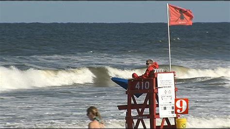 2 Surfers Suffer Shark Bites At New Smyrna Beach Wftv