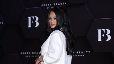 jumpalitan bolot our top 5 fenty beauty tutorials will help you slay your new year s eve makeup