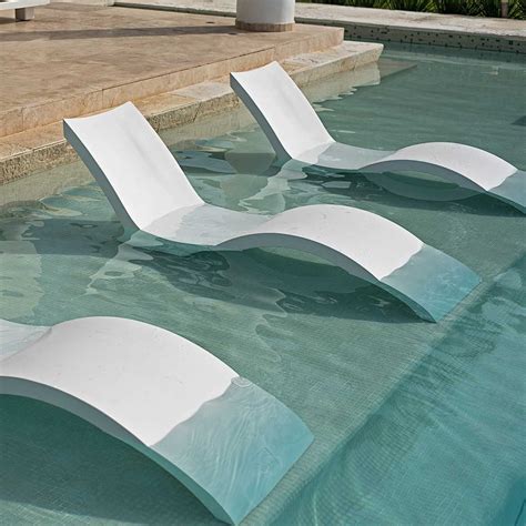 Signature Chaise Deep Ledge Lounger Pool Chaise Pool Lounge Chairs