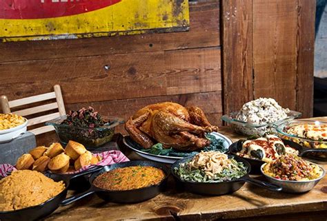 There is no traditional christmas meal in switzerland. Soul Food Christmas Meals / Try One Of Our Happiest ...