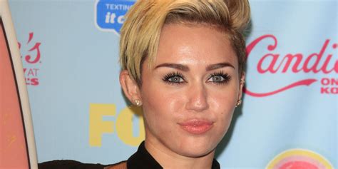 Miley Cyrus Claims Everyones A Little Bit Gay At London Show Huffpost