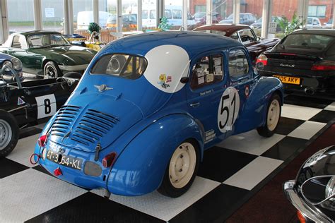 Consignatie Oldtimer Of Youngtimerrenault 4cv Thecoolcarsnl