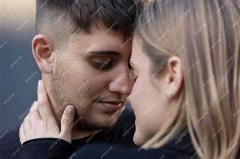 Free Photo Trans Couple Spending Quality Time Together