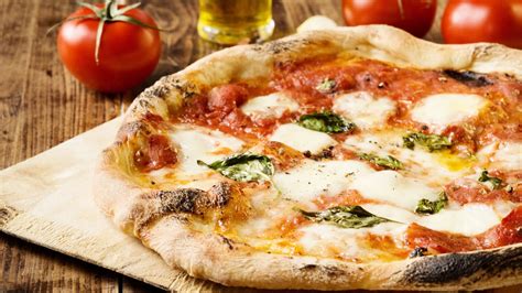 What Makes Neapolitan Pizza Unique
