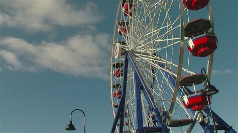 Dozens Become First To Ever Ride Big Wheel Largest Ferris Wheel In