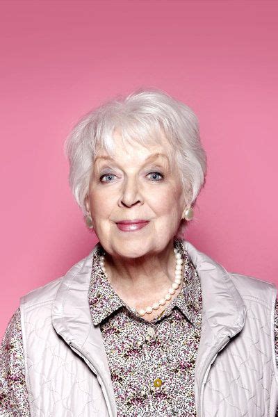 June Whitfield Ama De Llaves De Emily English Actresses British