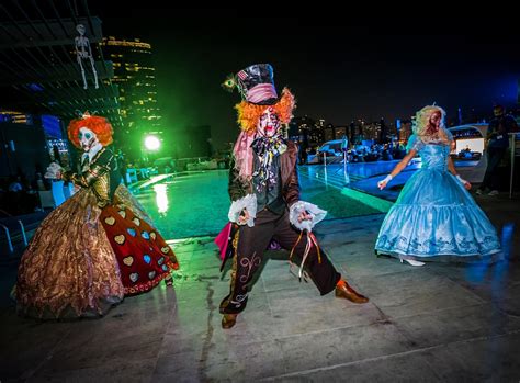 Characters include:alice,the white rabbit,the queen of hearts,the king of hearts,the cheshire cat and more. Halloween Alice in Wonderland Characters | Twisted Alice ...