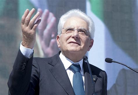 He was a member of parliament from 1983 to 2008. Sergio Mattarella, la lezione ai giudici: "La toga non è un abito di scena" - Libero Quotidiano