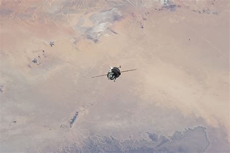 Photo Soyuz Flies Over The Sahara Desert
