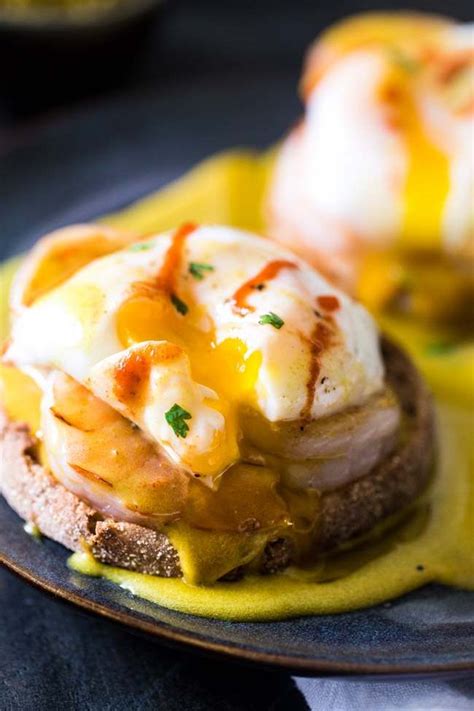 I told you we could use up those eggs. Thai Green Curry Eggs Benedict with Healthy Hollandaise Sauce - A Thai twist on the classic ...