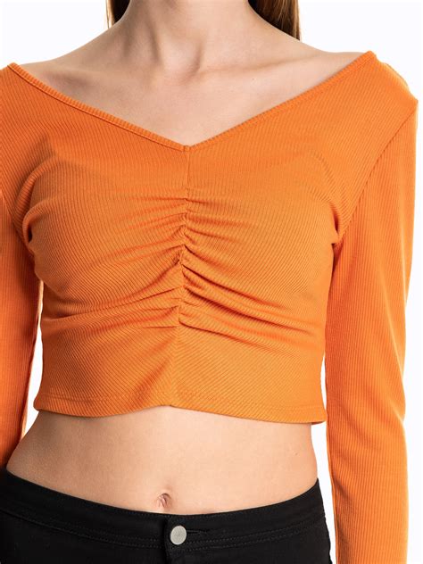 Ribbed Long Sleeve Crop Top Gate