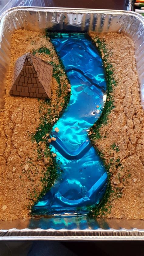 Nile River Kids Project Using Blue Jello Graham Crackers With Brown
