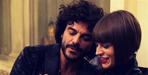 Lamore Altrove Il Nuovo Video Di Francesco Renga In Collaborazione Con Alessandra Amoroso