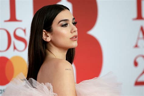 Dua Lipa Hits Back at Journalist Who Questioned Her ...