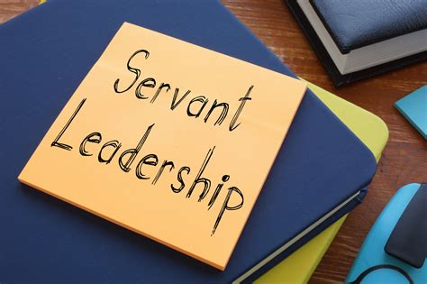 Servant Leadership Explained By A Ceo Pros Cons Examples Gambaran