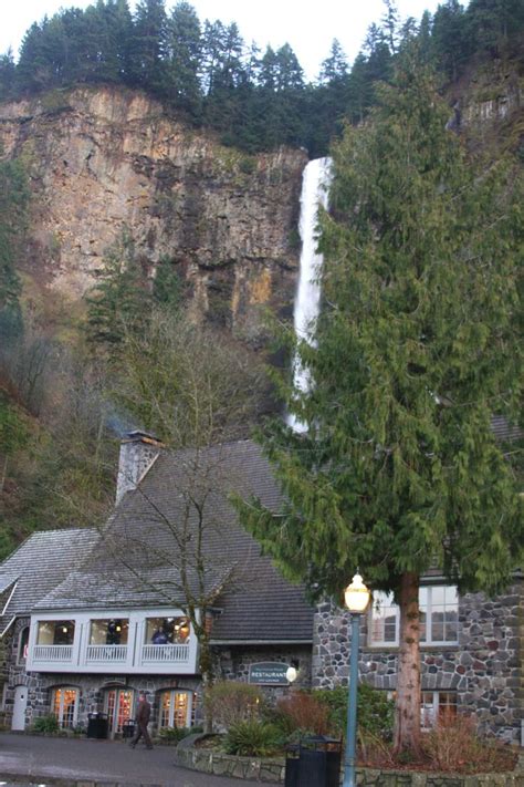 Multnomah Falls And Lodge Columbia Gorge 012012 Oregon