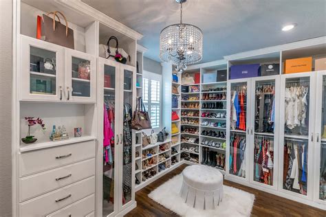 Luxury Giant Walk In Closet Its Important To Both Define The Space
