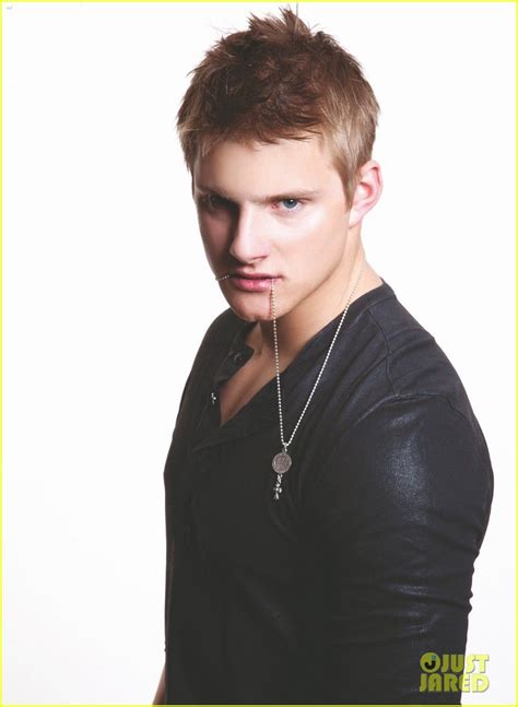 alexander ludwig an idea of what athan would look like cato hunger games beautiful men