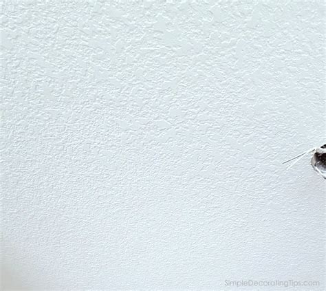 How to apply knockdown textured ceiling. Changing Popcorn Ceilings to Knockdown