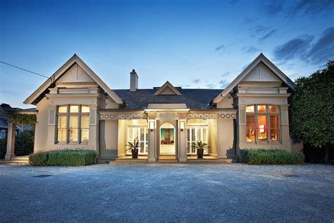 Some victorian homes used these design elements as ways to carve out unique entryways, too. The Contemporary Side of a Victorian House Designed by ...