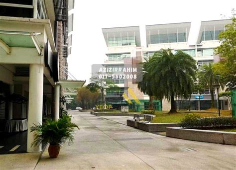 It offers a modern take on malaysian house designs to create a sanctuary that is away from in addition, security is enhanced as there is a single entrance and exit point. GROUND FLOOR COMMERCIAL UNIT AT LAMAN SERI BUSINESS PARK ...