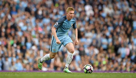 Kevin de bruyne x manchester city x fifa19. WATCH: Kevin de Bruyne's free kick goes under the wall to ...