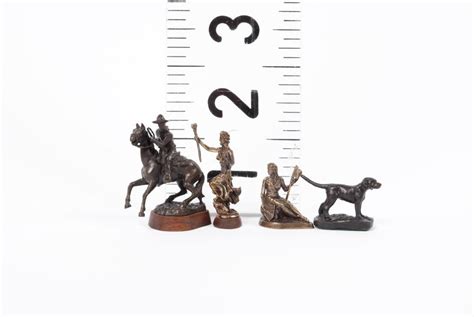 Lot Artisan Miniature Bronzes