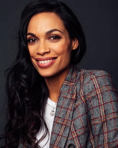 Fact Check Is Rosario Dawson Pregnant In 2022 Who Is Her Boyfriend Or