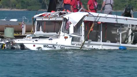 Duck Boat That Sank In Deadly Accident Raised From Missouri Lake Cbs News