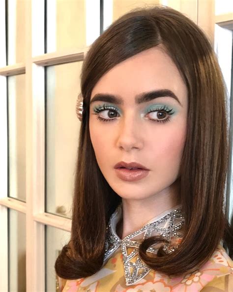 Pin By Michaila On Hair Inspo Lily Collins Makeup Lily Collins Hair