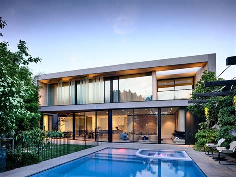 14 Stunning Modern Glass House Design Inspirations Modern Glass House